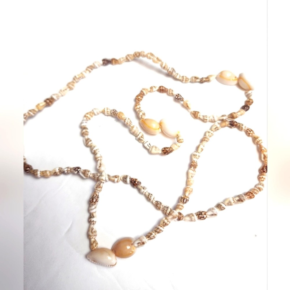 Hawaiian 34 Inch‎ Shell Necklace